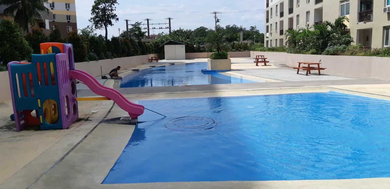 Your Holiday Home มักตัน ภายนอก รูปภาพ